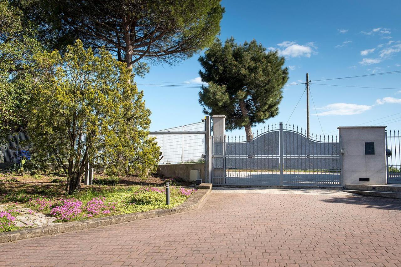 A11 - Varano, Delizioso Trilocale Con Giardino Ancona Eksteriør billede